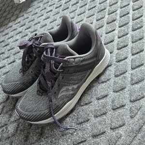 Women's Gray and Purple Running Shoes